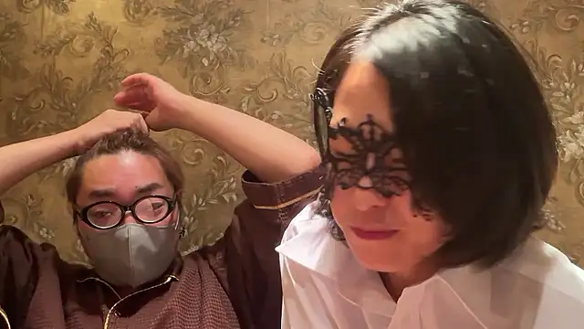 21yuri27 online show from 10.30.25