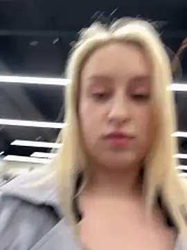 KassandraTress online show from 04.27.26