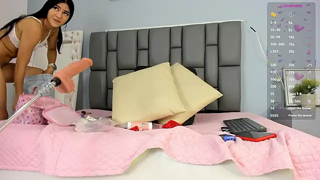  jasmine blush online show from 09.17.25