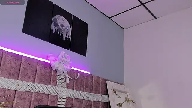  jasmine blush online show from 12.18.25