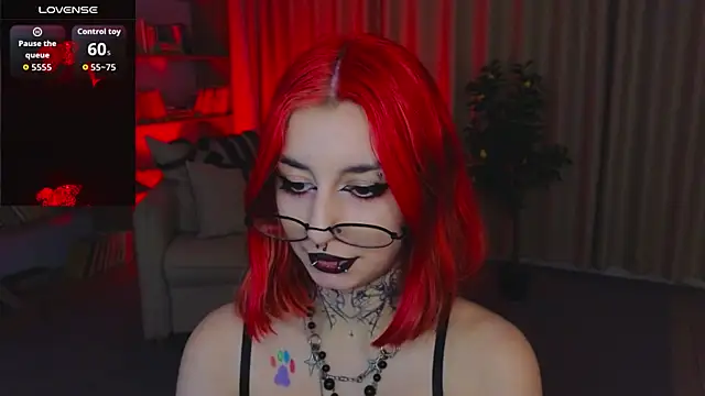 Snapshot of Mistress__Marcelline chatting on 07.07.26 Mistress Marcelline online show from 07.07.26