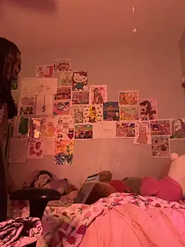 Snapshot of XKimmyGreen chatting on 04.03.26 XKimmyGreen online show from 04.03.26