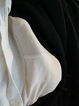 Snapshot of MyDick4You666 chatting on 12.15.25 MyDick4You666 online show from 12.15.25