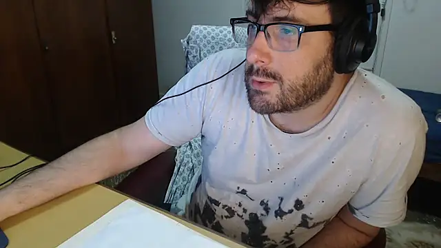 Snapshot of sacoa chatting on 12.11.24 sacoa online show from 12.11.24