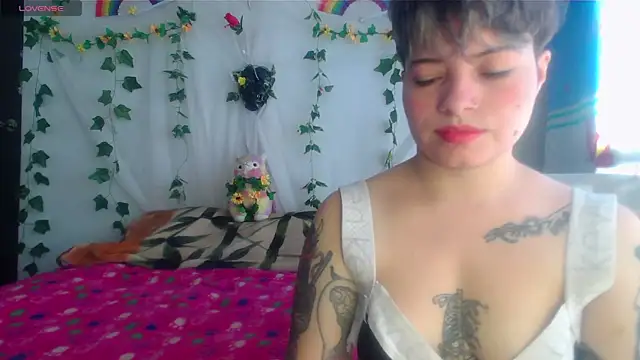 Snapshot of Mitsuha_gate chatting on 01.07.26 Mitsuha gate online show from 01.07.26