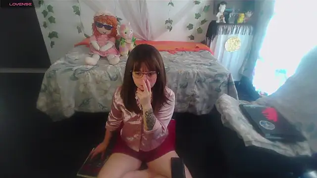 Mitsuha gate online show from 04.22.26