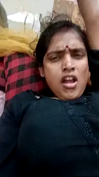 Guriya0076 online show from 11.22.25