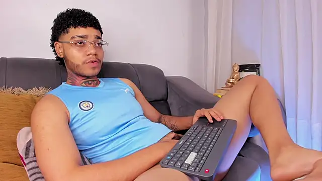 santi xximo online show from 11.11.25