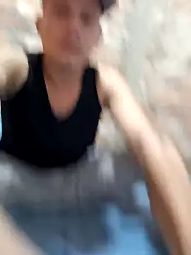 Snapshot of GaaraDiaz chatting on 11.26.25 GaaraDiaz online show from 11.26.25