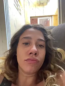 Snapshot of blond-96 chatting on 01.15.26 blond-96 online show from 01.15.26