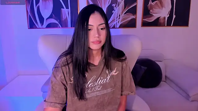 AmbarJames  online show from 02.27.26