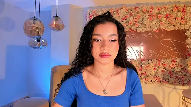 Snapshot of SophieHouston_ chatting on 10.02.25 SophieHouston online show from 10.02.25