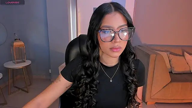 SophieHouston  online show from 06.13.26