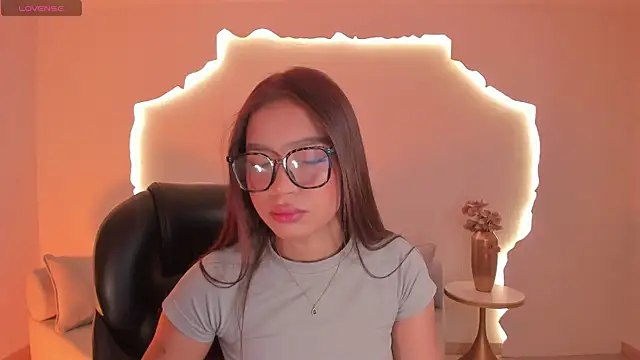 SophieHouston  online show from 06.27.26