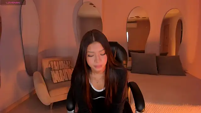 SophieHouston  online show from 07.03.26