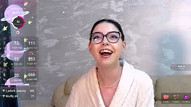 Snapshot of KaylaLewys chatting on 04.30.26 KaylaLewys online show from 04.30.26