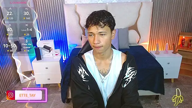 Ette tay online show from 11.17.25