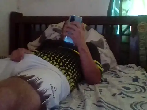 santiii   12 online show from 01.05.26