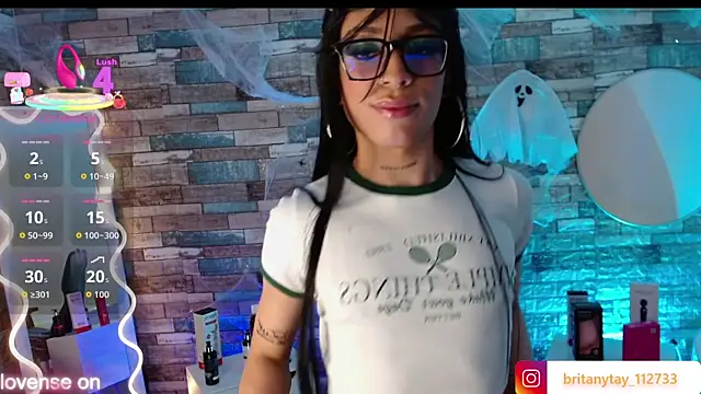 boyfox tay online show from 10.22.25