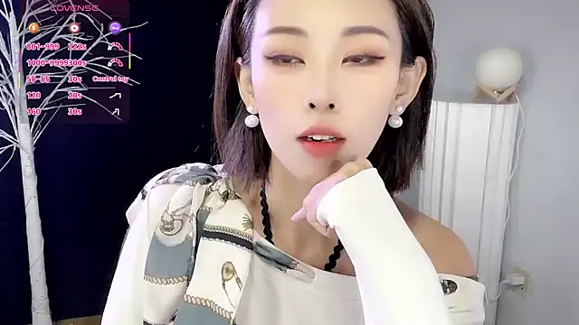 xiaoyue8888 online show from 10.08.25