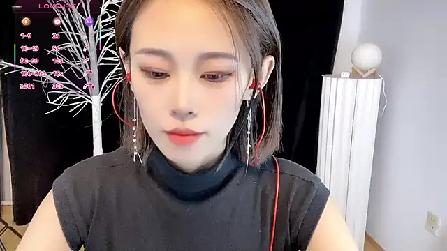 xiaoyue8888 online show from 11.01.25