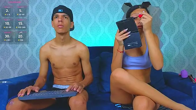 Hotcouple 222 online show from 09.18.25