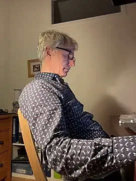 SexyLeon8 online show from 02.16.26