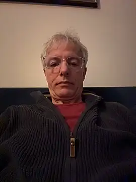 SexyLeon8 online show from 04.07.26