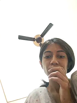 Snapshot of babe_jasmine chatting on 11.06.25 babe jasmine online show from 11.06.25