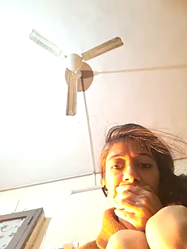 Snapshot of babe_jasmine chatting on 12.04.25 babe jasmine online show from 12.04.25