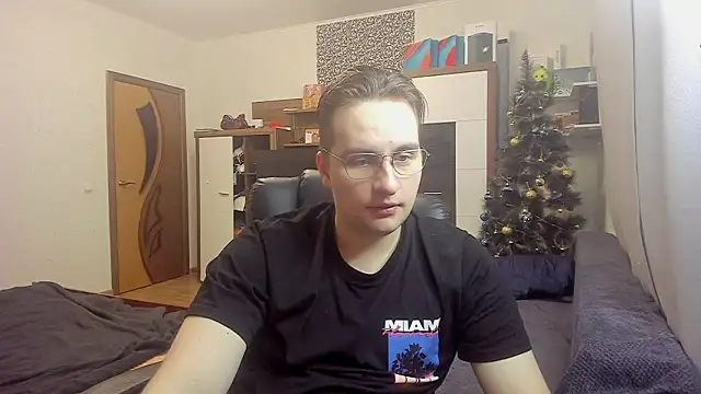 Snapshot of romiosabrino chatting on 02.19.26 romiosabrino online show from 02.19.26