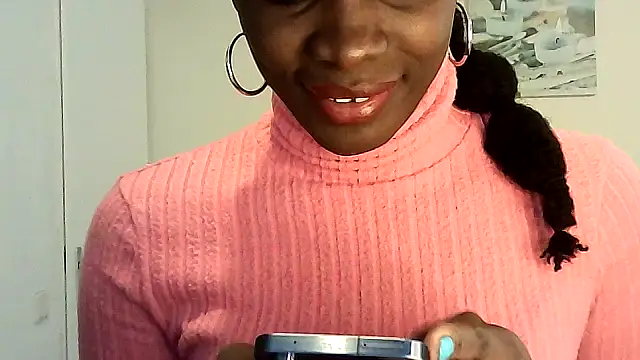 Snapshot of Chatdoll2 chatting on 12.05.25 Chatdoll2 online show from 12.05.25