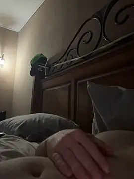 Snapshot of Hardcore0225Marble chatting on 12.15.25 Hardcore0225Marble online show from 12.15.25