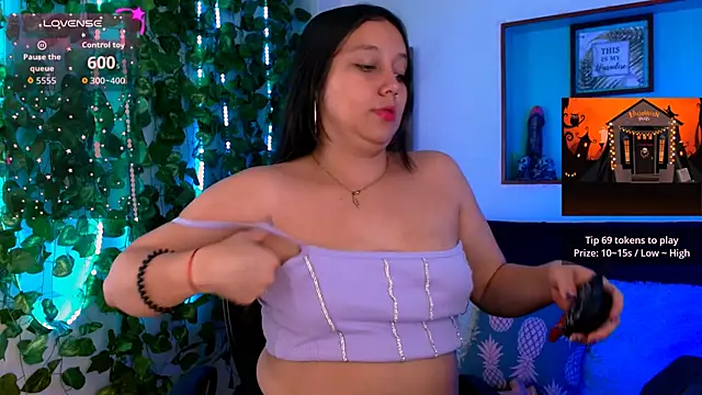 camila lewis online show from 10.09.25