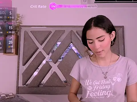 Snapshot of Akira_Hime chatting on 10.28.25 Akira Hime online show from 10.28.25