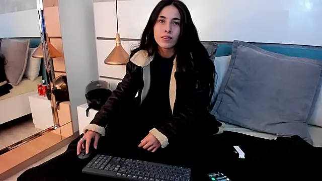 Ashkoreh online show from 04.17.26