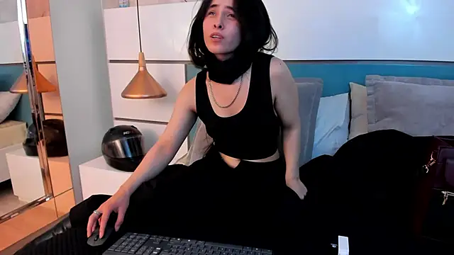 Snapshot of Ashkoreh chatting on 06.24.26 Ashkoreh online show from 06.24.26