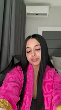 LilMisIndianx online show from 04.11.26