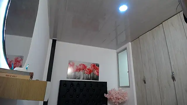 pinky f00x online show from 02.12.26