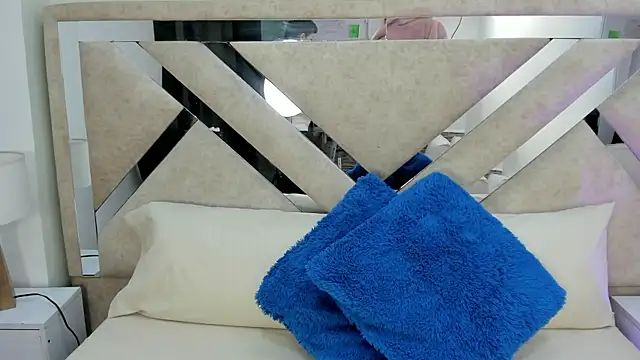 ximena vasquez8 online show from 01.06.26