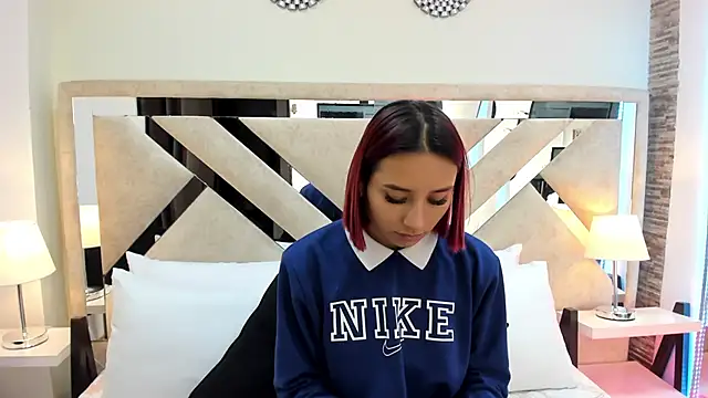 ximena vasquez8 online show from 04.15.26