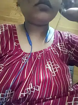 Snapshot of Cute_Amiya chatting on 09.13.25 Cute Amiya online show from 09.13.25