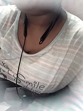 Snapshot of Cute_Amiya chatting on 09.14.25 Cute Amiya online show from 09.14.25