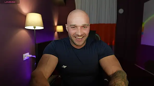 RikAdlerr online show from 05.18.26