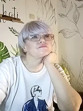 Catty Lady online show from 02.01.26