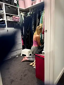 Reacher110565 online show from 10.25.25