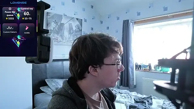 Snapshot of luciferdaroyale chatting on 10.31.25 luciferdaroyale online show from 10.31.25