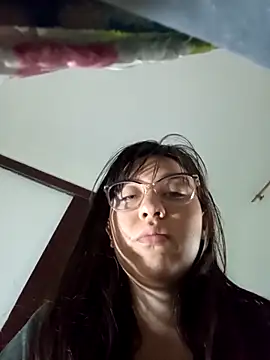 lareinalareinadelanal online show from 10.10.25