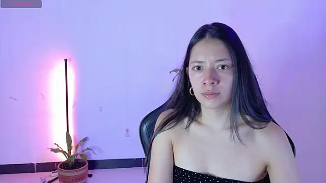 Snapshot of Sarasavage chatting on 03.03.26 Sarasavage online show from 03.03.26