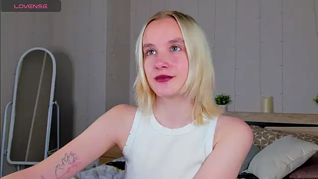 Carolin Miller online show from 09.22.25